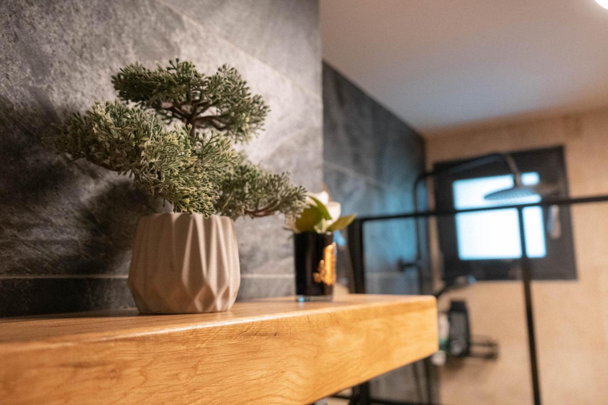 Cosy 2 Rooms Apartment In The Center Of The City 부쿠레슈티 외부 사진