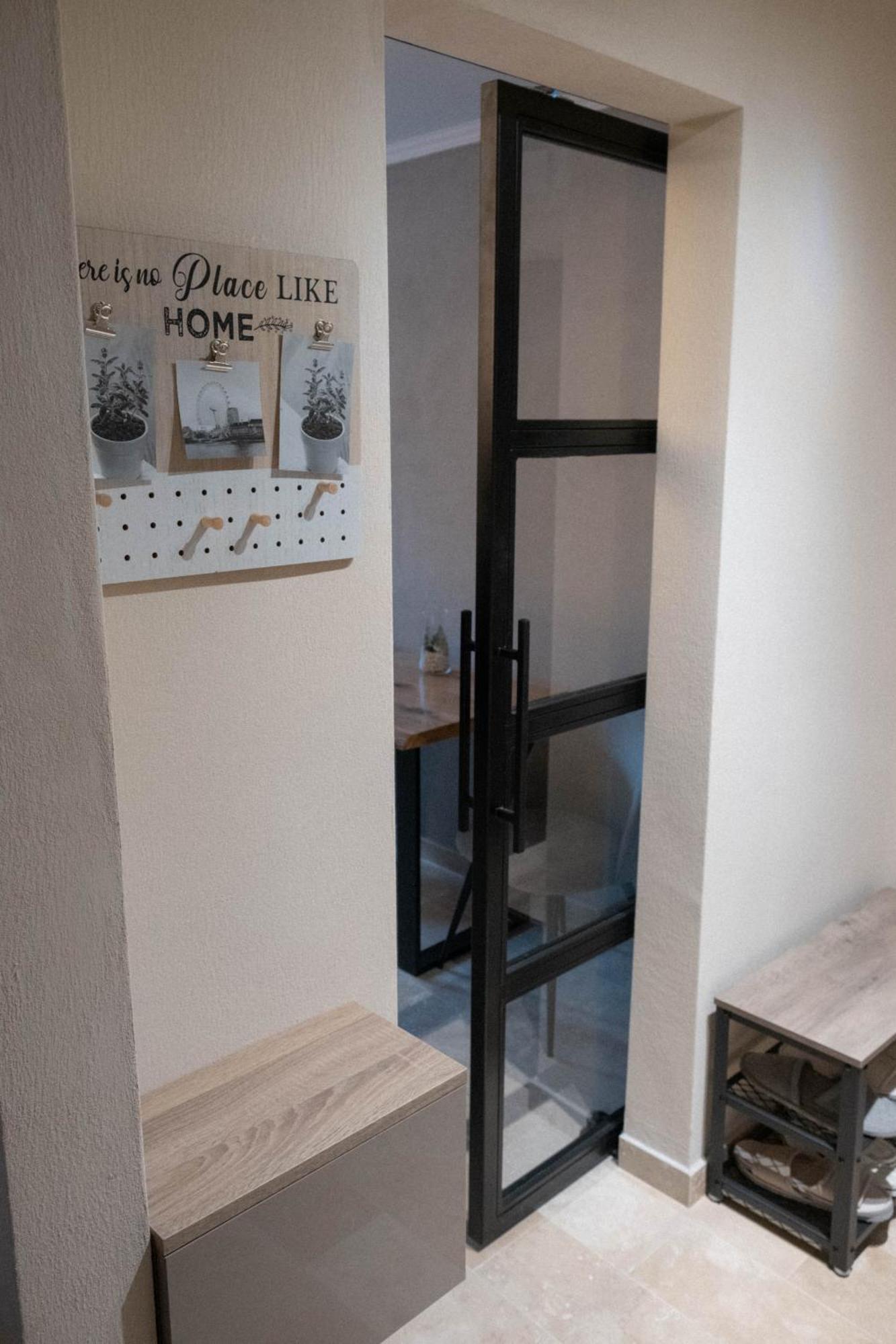 Cosy 2 Rooms Apartment In The Center Of The City 부쿠레슈티 외부 사진
