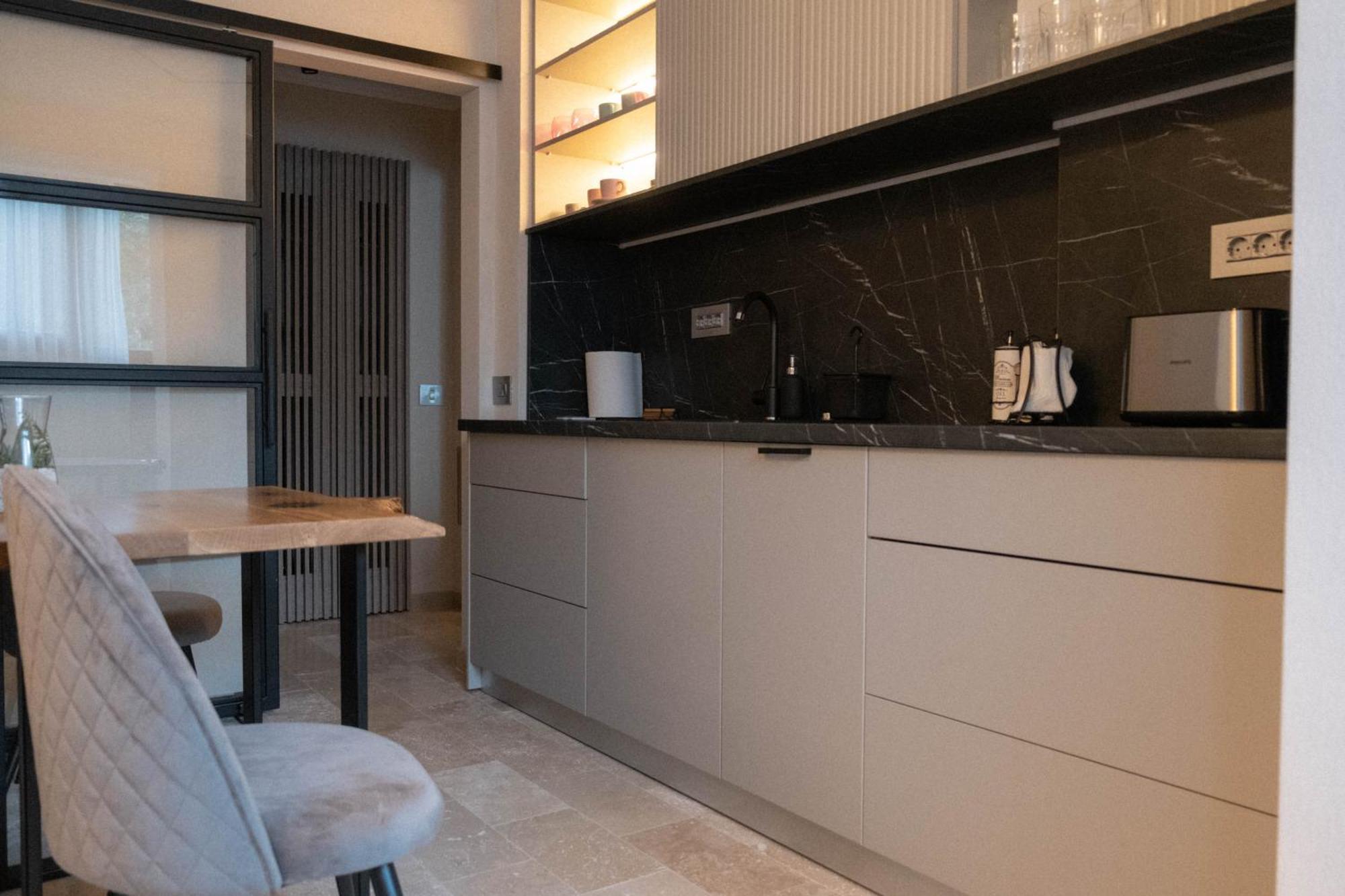 Cosy 2 Rooms Apartment In The Center Of The City 부쿠레슈티 외부 사진